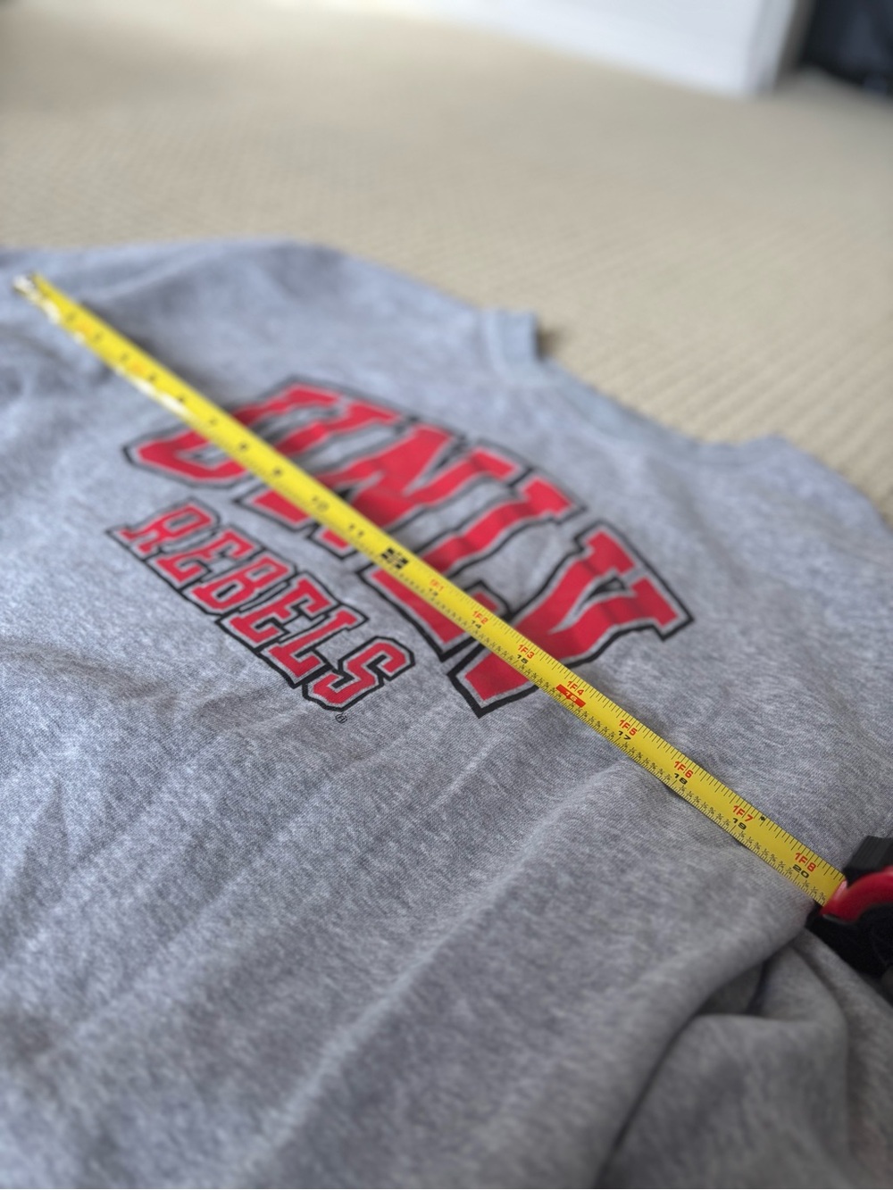 Russell Athletic UNLV Rebels Crewneck Sweatshirt Gray Size XL